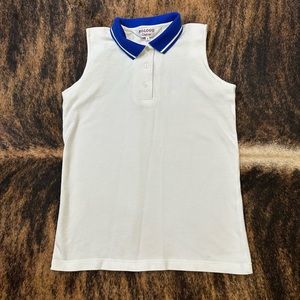 Women’s size Small nologo classic white with blue collar polo sleeveless shirt